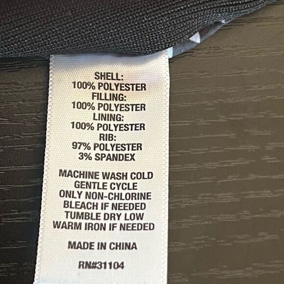 Kim Rogers Black Quilted Vest - Picture 10 of 10